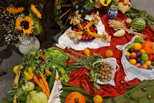 erntedankfest-2025-Herz-Marien-Klosterkirche-Hofheim-06